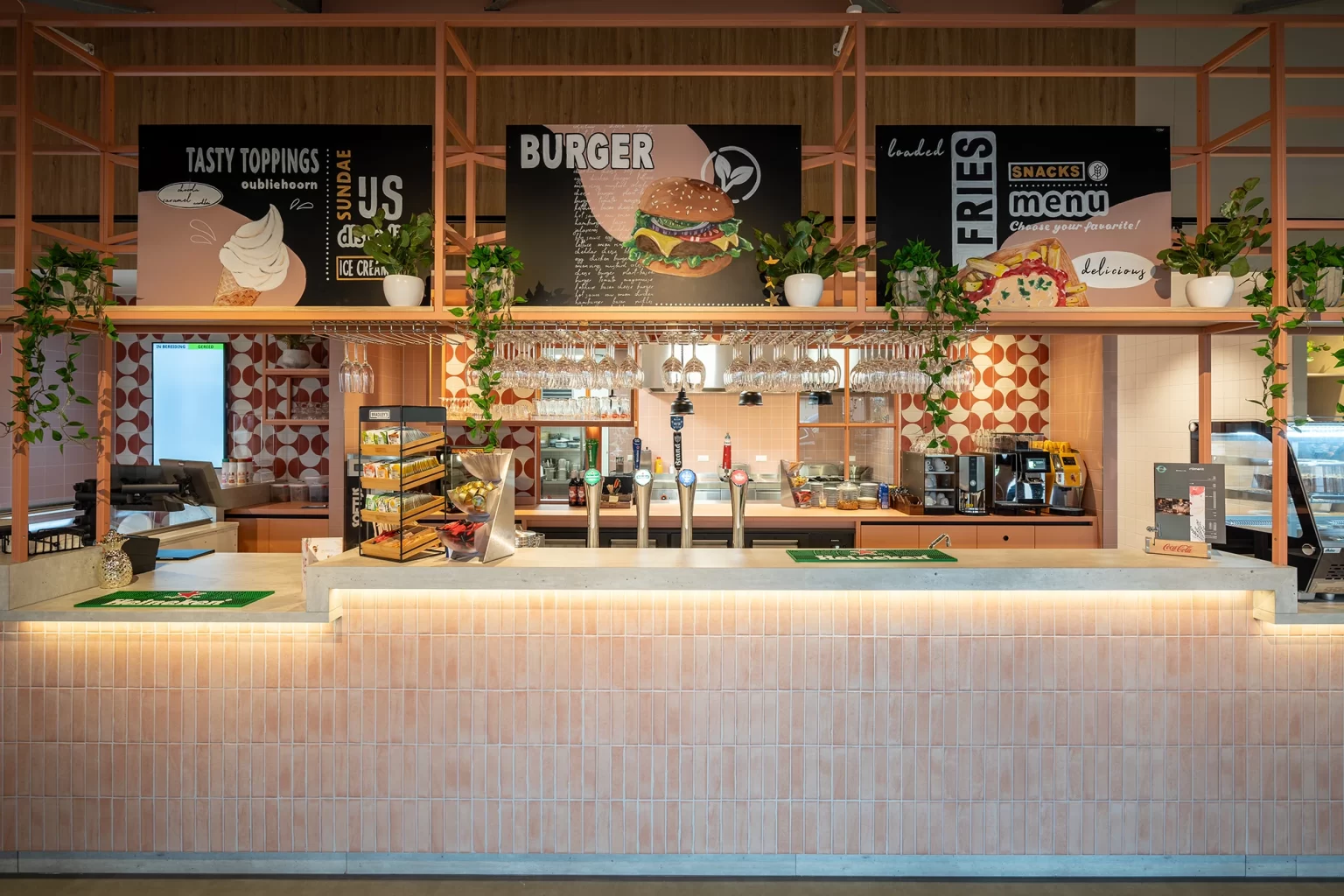 Veerse_Kreek_registration_2024-restaurant-interieur-2 copy